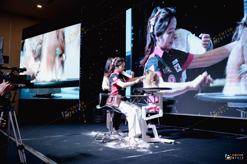 enter-media-chup-anh-quay-phim-livestream-su-kien-cho-hyponic-dog-groming-2023-017