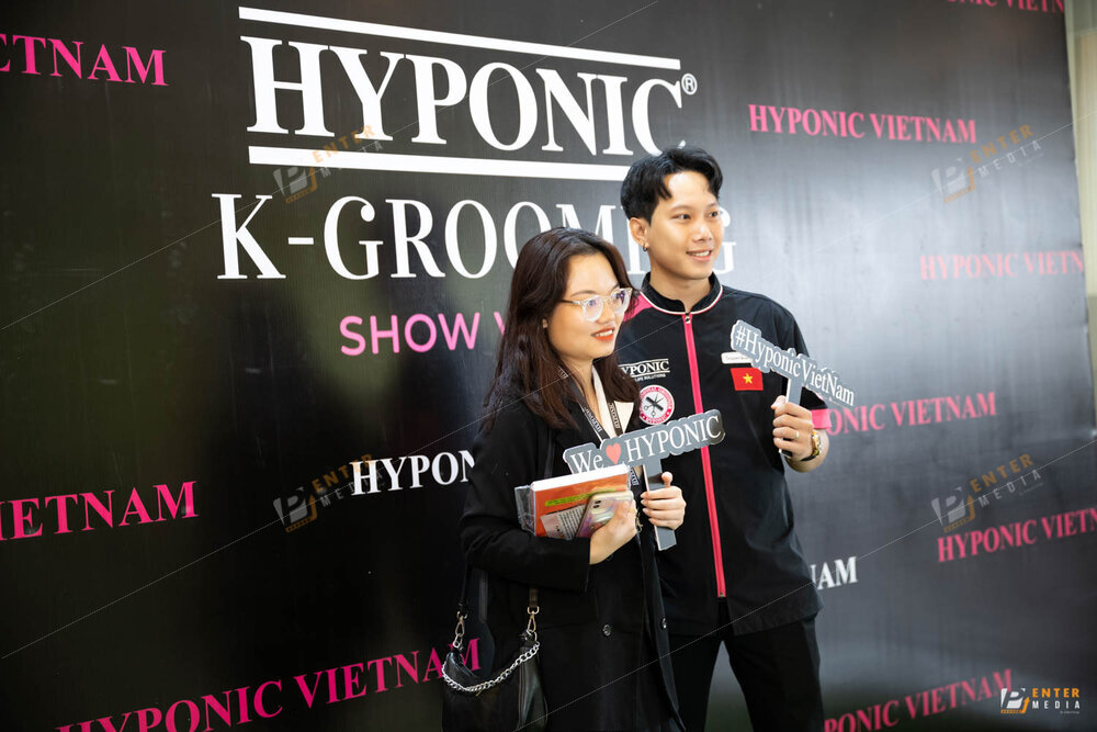 enter-media-chup-anh-quay-phim-livestream-su-kien-cho-hyponic-dog-groming-2023-027