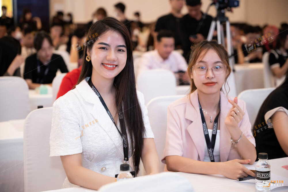 enter-media-chup-anh-quay-phim-livestream-su-kien-cho-hyponic-dog-groming-2023-029