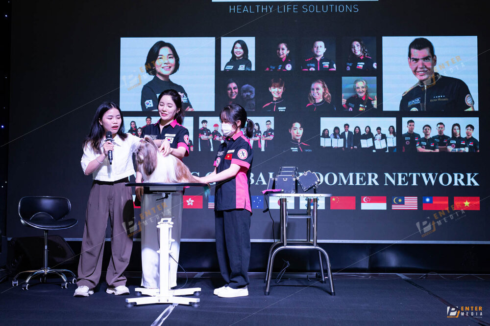 enter-media-chup-anh-quay-phim-livestream-su-kien-cho-hyponic-dog-groming-2023-039