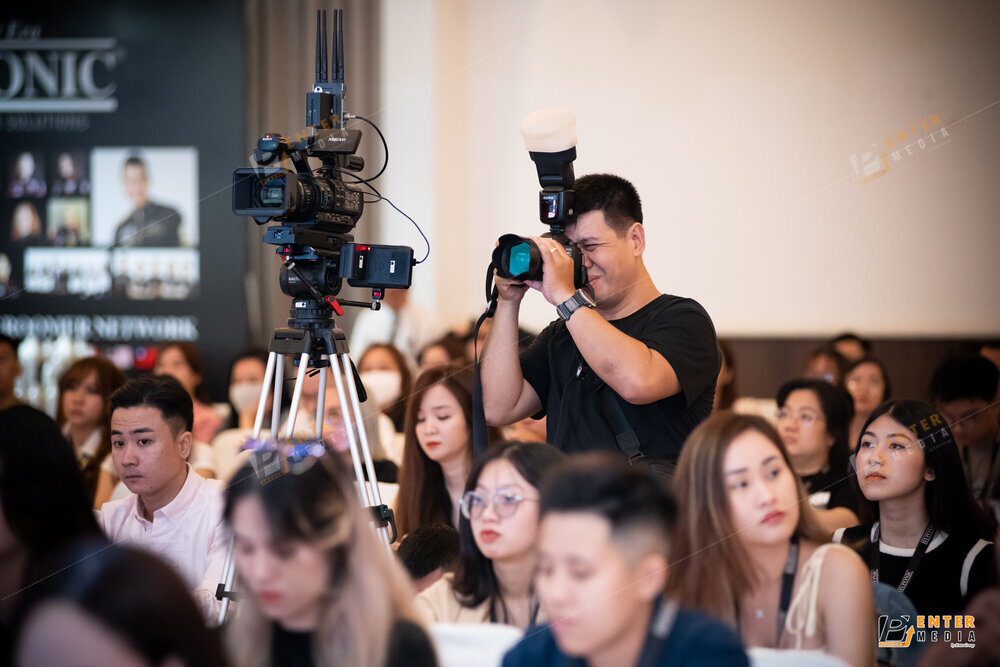 Team Enter Media chụp ảnh sự kiện Dog Grooming 2023 do Hyponic tổ chức