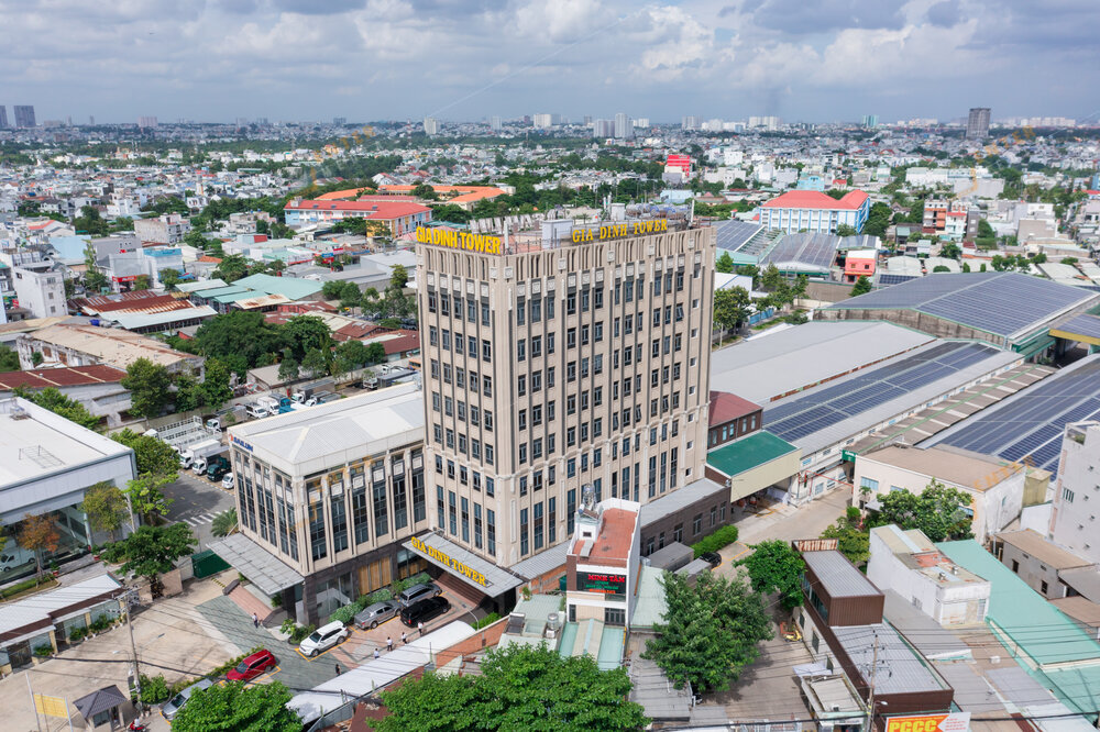 enter-media-chup-anh-brochure-doanh-nghiep-xe-nang-binh-minh-014