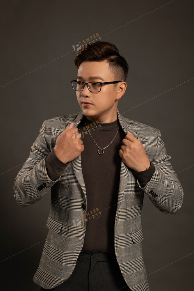 Chụp profile doanh nhân tại Enter Media