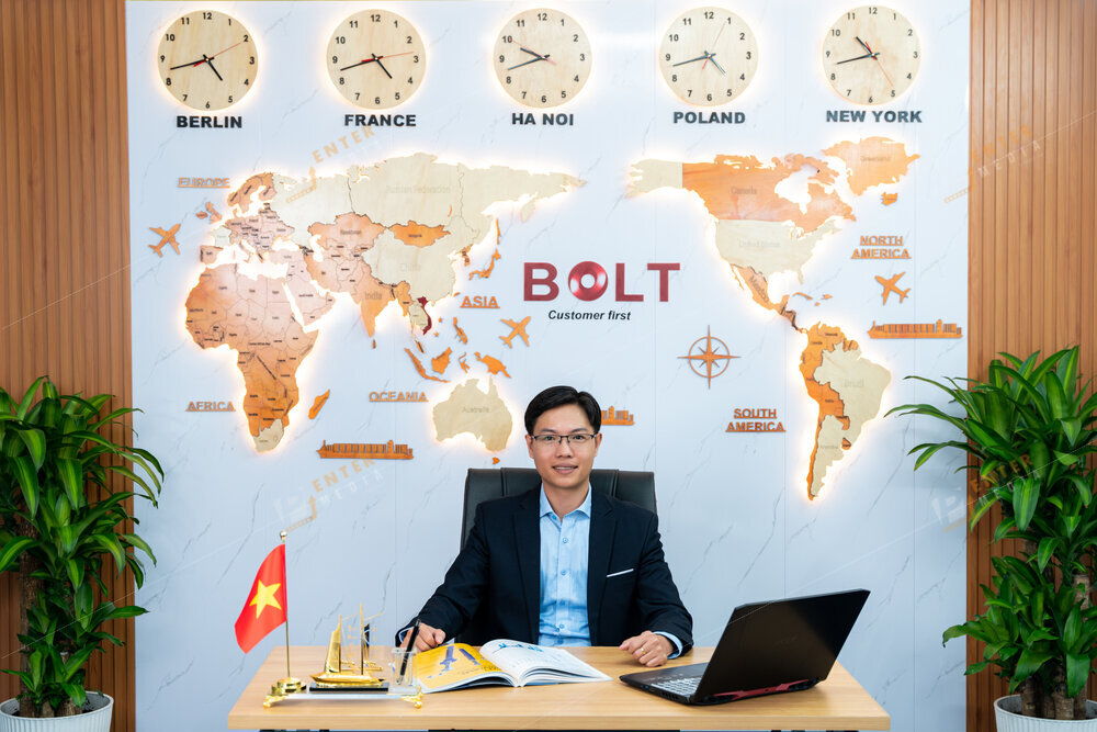 enter-media-chup-anh-xuong-san-xuat-bolt-viet-nam-001