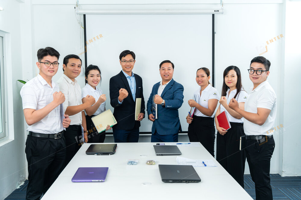 enter-media-chup-anh-xuong-san-xuat-bolt-viet-nam-024