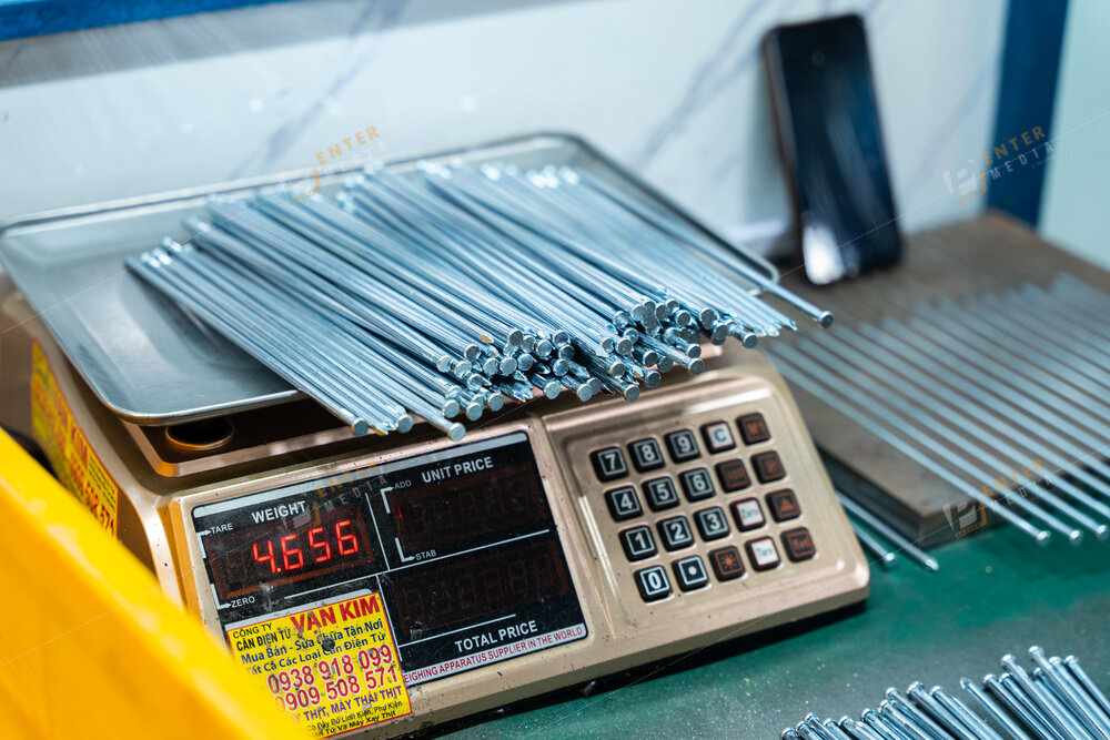 enter-media-chup-anh-xuong-san-xuat-bolt-viet-nam-043