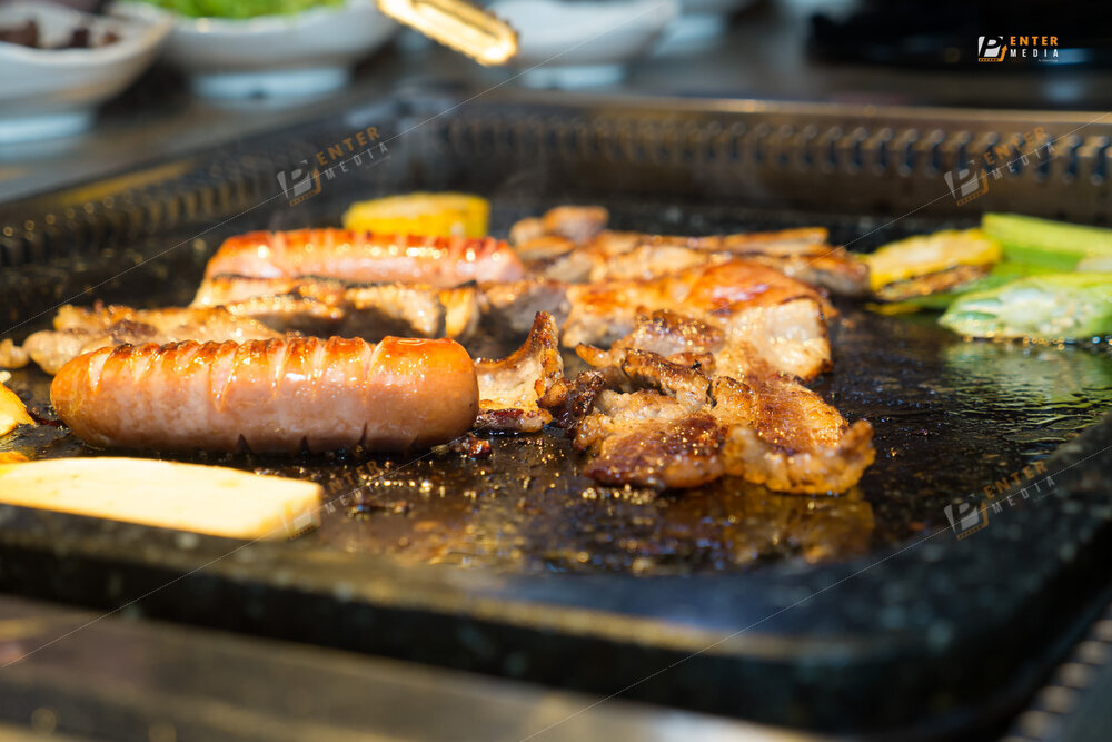 chup-anh-su-kien-khai-truong-quan-nuong-ban-da-han-quoc-Dolpan-Sam-004