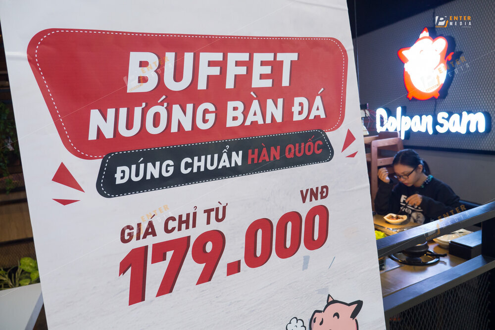 chup-anh-su-kien-khai-truong-quan-nuong-ban-da-han-quoc-Dolpan-Sam-011