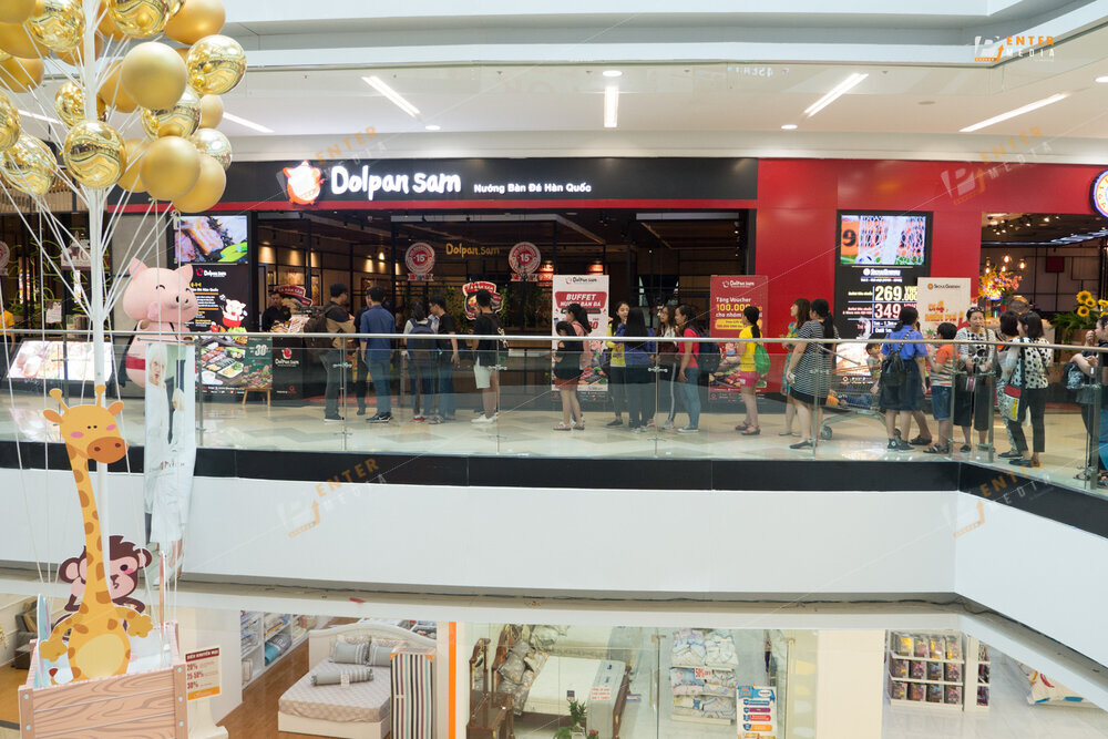 chup-anh-su-kien-khai-truong-quan-nuong-ban-da-han-quoc-Dolpan-Sam-012