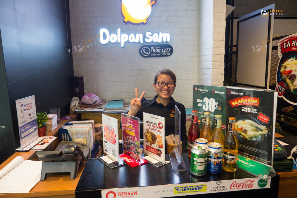 chup-anh-su-kien-khai-truong-quan-nuong-ban-da-han-quoc-Dolpan-Sam-015