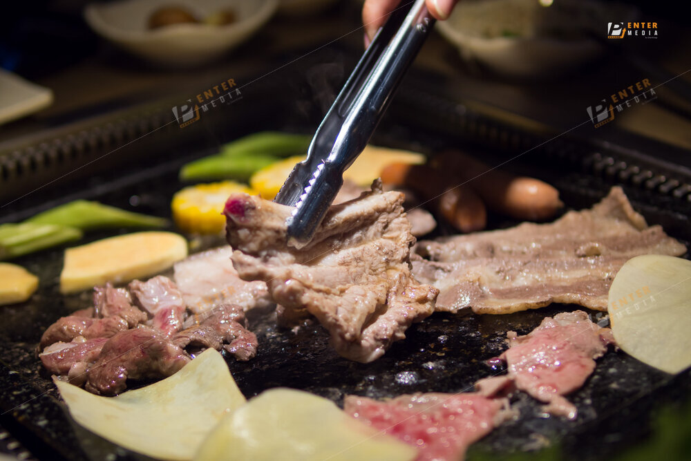 chup-anh-su-kien-khai-truong-quan-nuong-ban-da-han-quoc-Dolpan-Sam-019