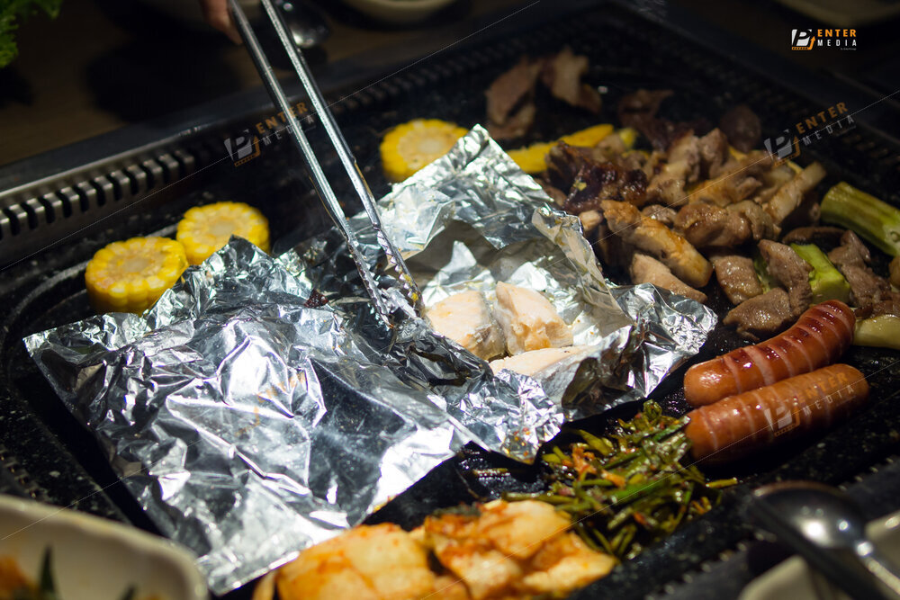 chup-anh-su-kien-khai-truong-quan-nuong-ban-da-han-quoc-Dolpan-Sam-035