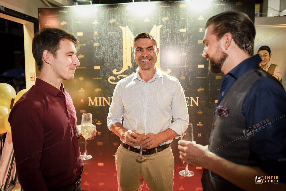 chup-hinh-su-kien-ministry-of-cho-quan-bar-House-of-Barbaard-008