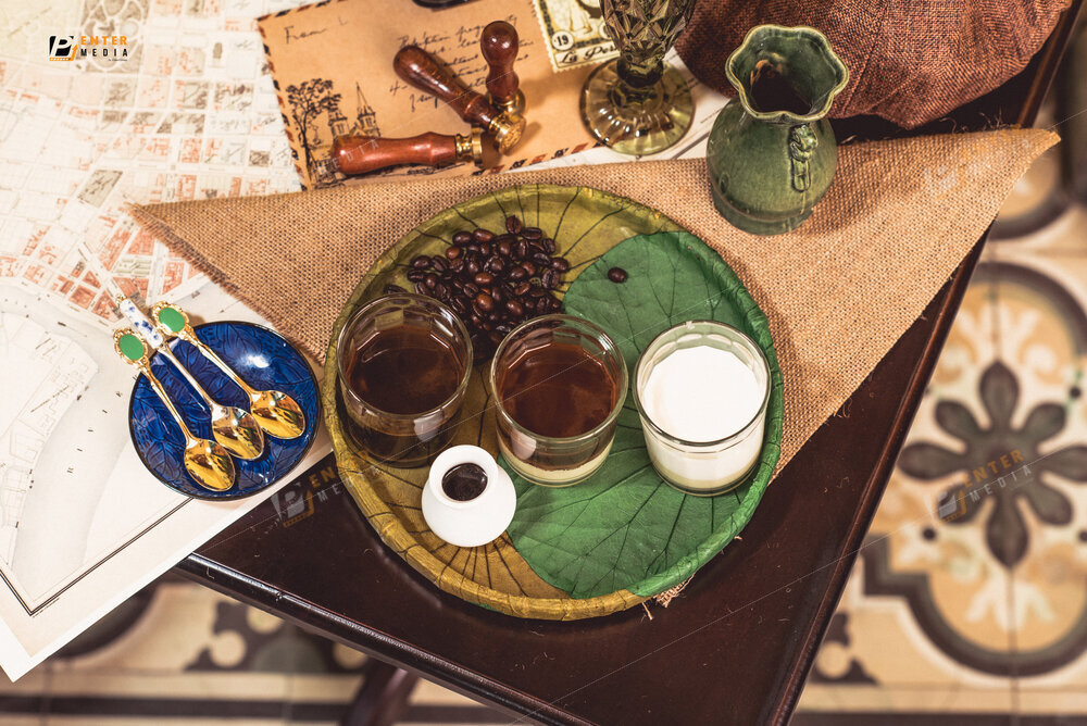 enter-media-chup-anh-mon-an-do-uong-cho-quan-cafe-De-Dakao-003