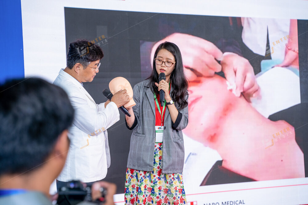 enter-media-chup-anh-quay-phim-su-kien-hoi-thao-chuyen-nganh-y-duoc-lan-thu-19-015