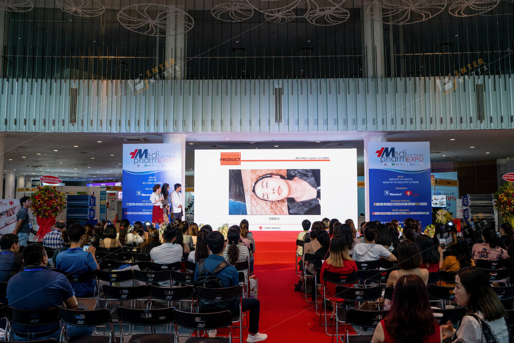 Enter Media chụp ảnh quay phim sự kiện hội thảo y dược lần thứ 19 tại TP. HCM