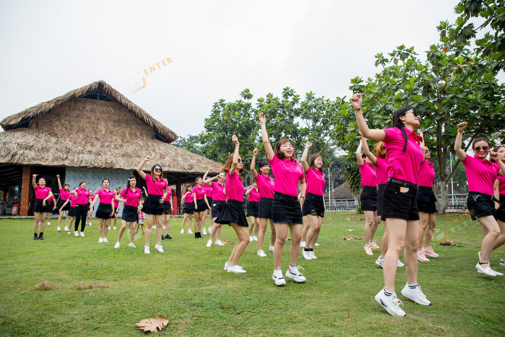 enter-media-chup-anh-quay-phim-year-end-party-cho-l-avoine-016