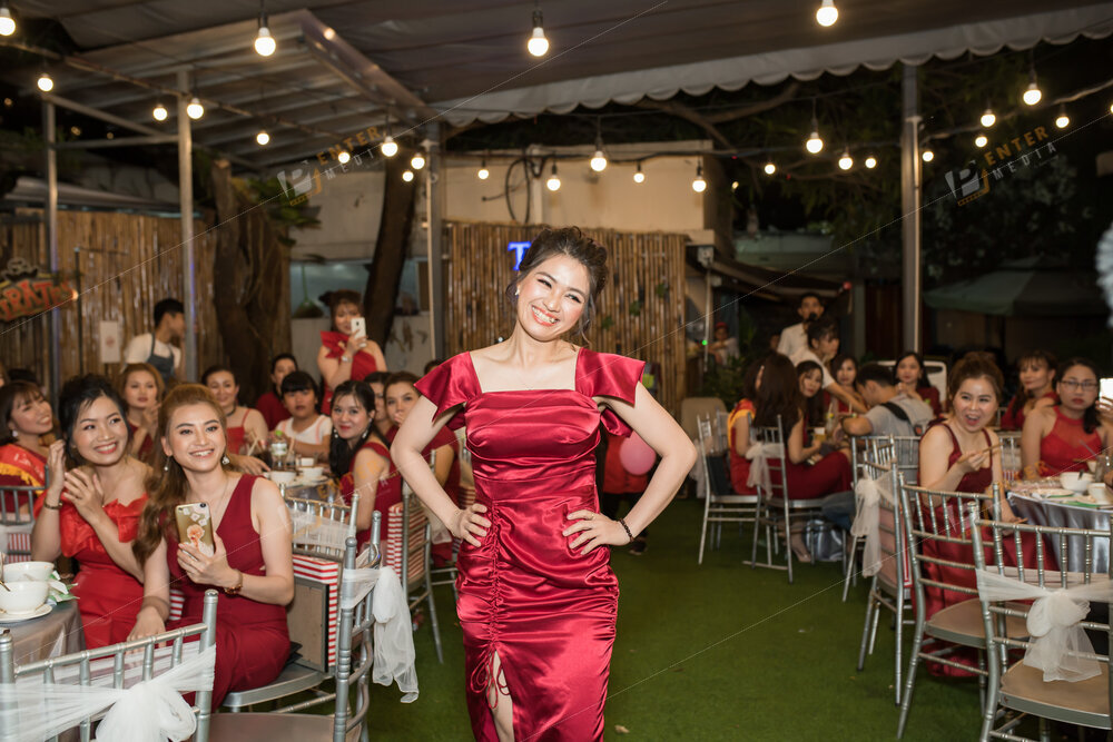 enter-media-chup-anh-quay-phim-year-end-party-cho-l-avoine-061