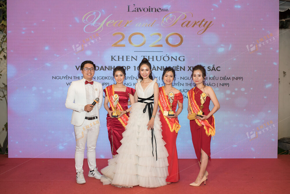enter-media-chup-anh-quay-phim-year-end-party-cho-l-avoine-064