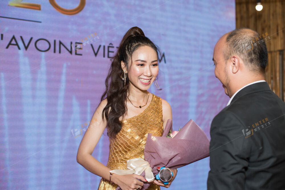 enter-media-chup-anh-quay-phim-year-end-party-cho-l-avoine-074