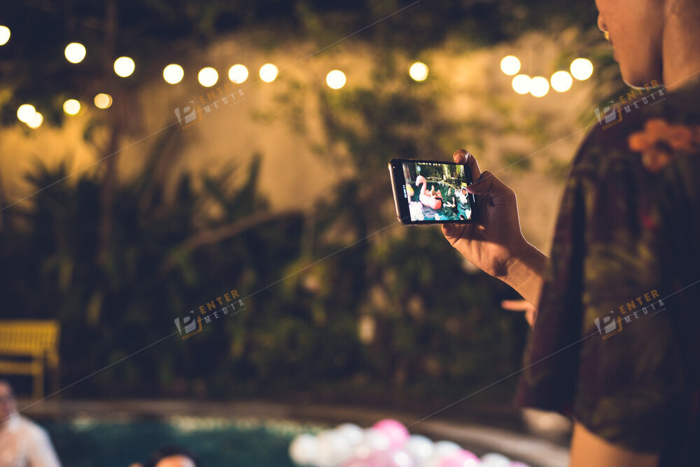 enter-media-chup-anh-quay-phim-year-end-party-cho-l-avoine-104