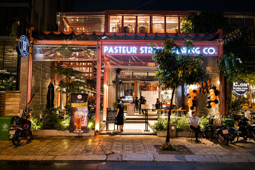 Pastuer Street Taproom