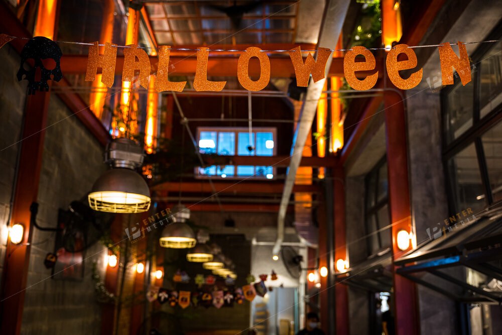 enter-media-chup-anh-su-kien-halloween-cho-pastuer-street-taproom-006