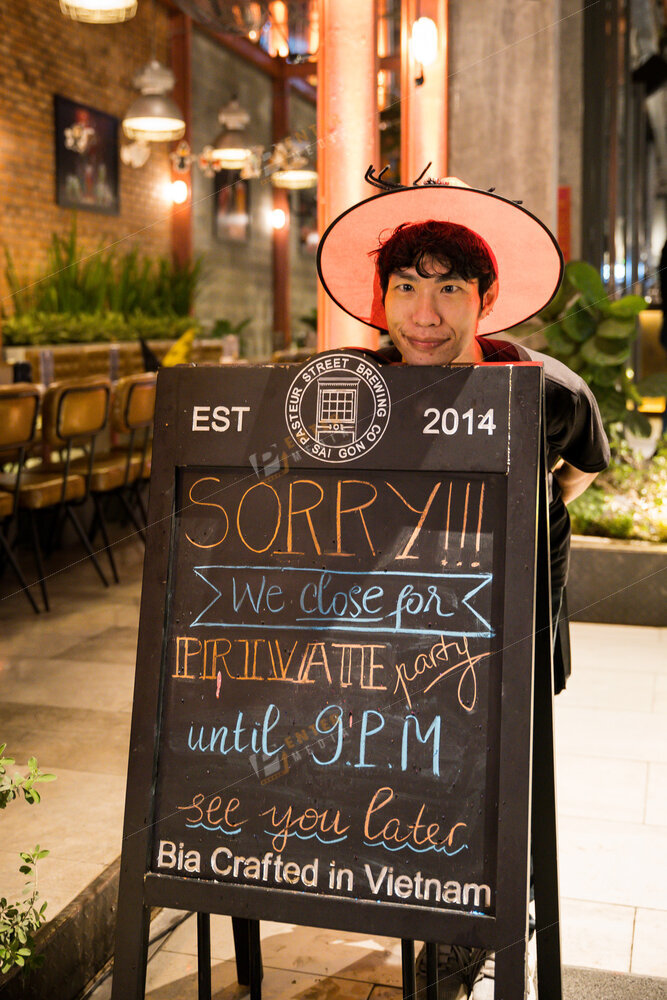 enter-media-chup-anh-su-kien-halloween-cho-pastuer-street-taproom-008