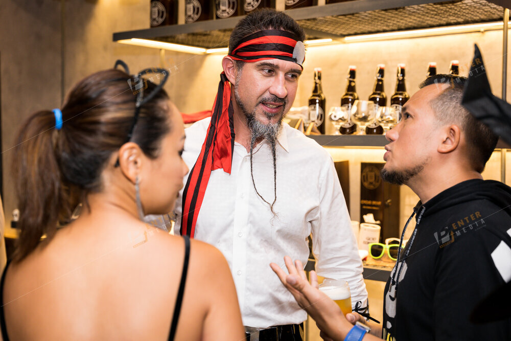 enter-media-chup-anh-su-kien-halloween-cho-pastuer-street-taproom-031