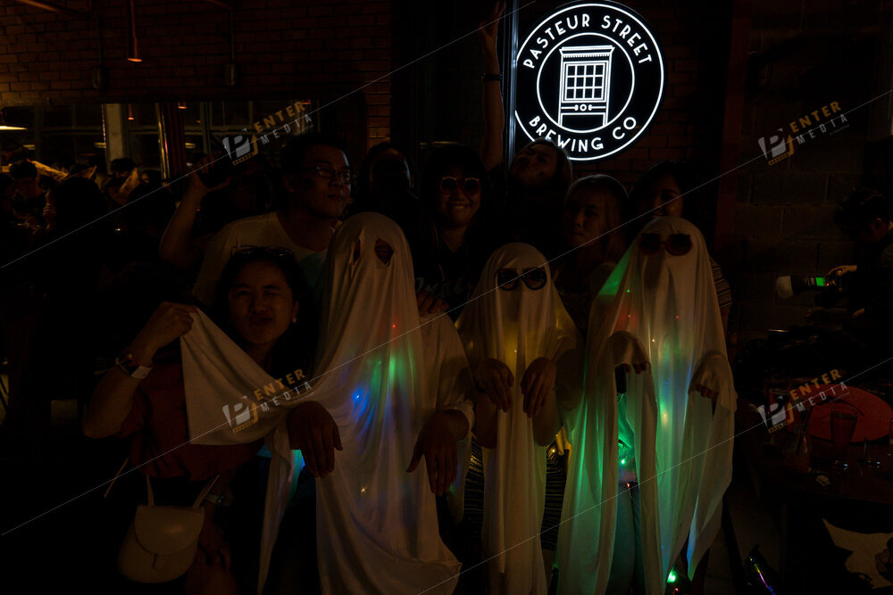 enter-media-chup-anh-su-kien-halloween-cho-pastuer-street-taproom-043