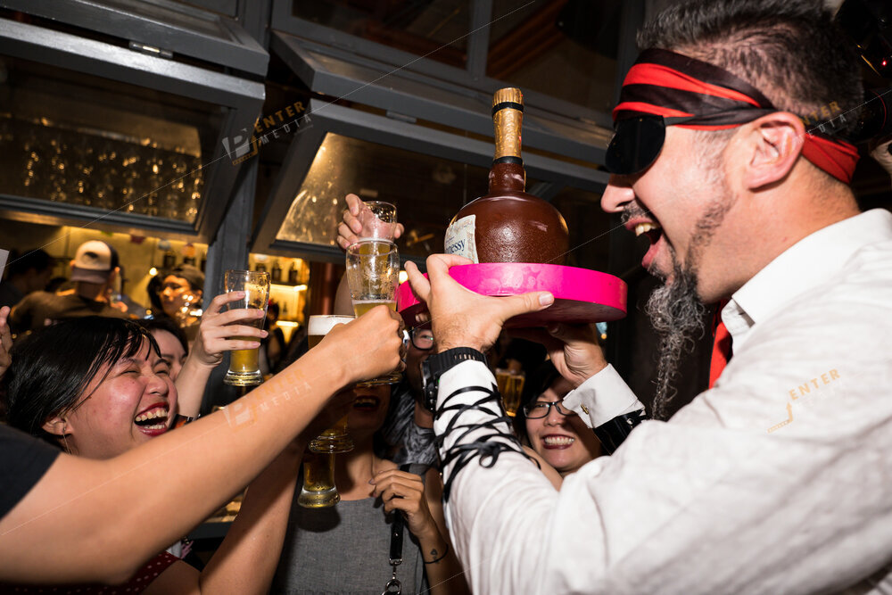 enter-media-chup-anh-su-kien-halloween-cho-pastuer-street-taproom-049