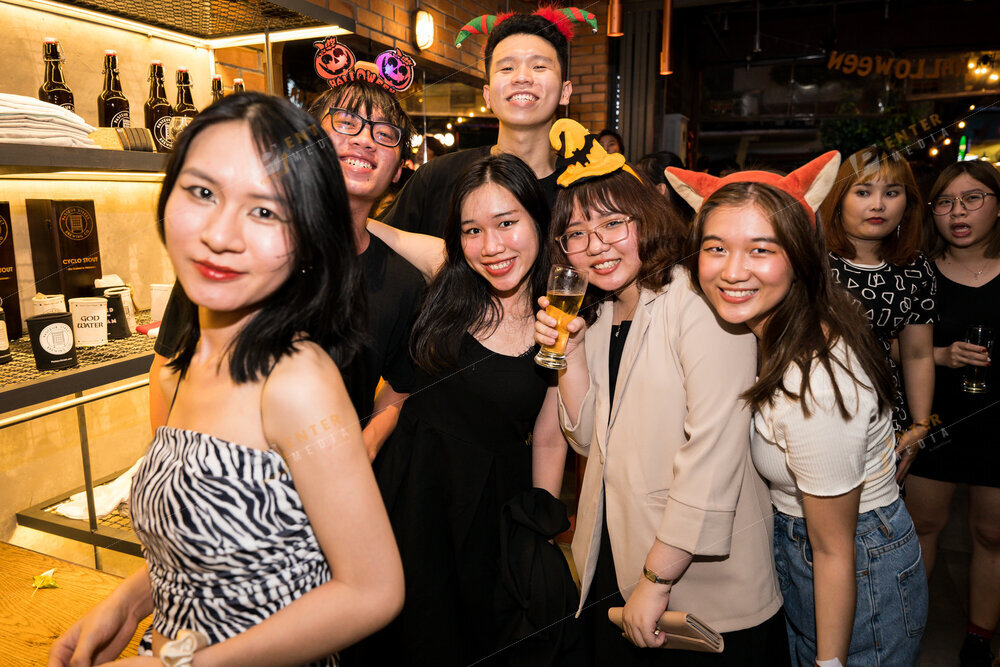 enter-media-chup-anh-su-kien-halloween-cho-pastuer-street-taproom-050