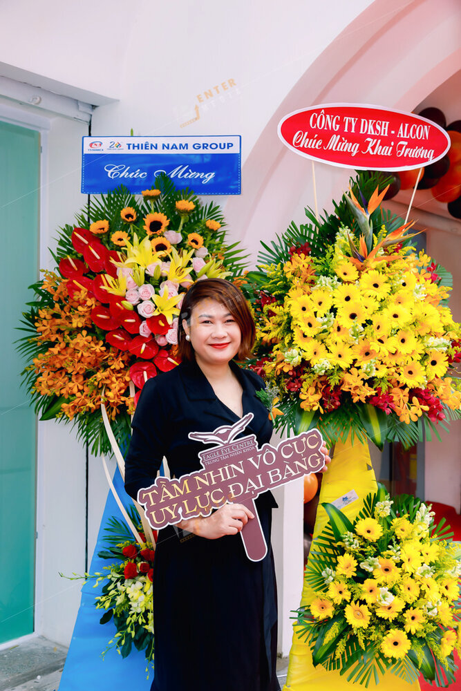 enter-media-chup-anh-su-kien-khai-truong-trung-tam-nhan-khoa-eagle-eye-centre-vietnam-008