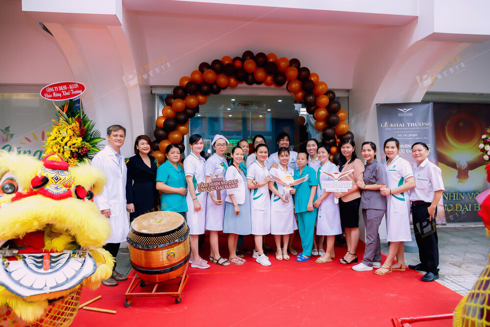 enter-media-chup-anh-su-kien-khai-truong-trung-tam-nhan-khoa-eagle-eye-centre-vietnam-009