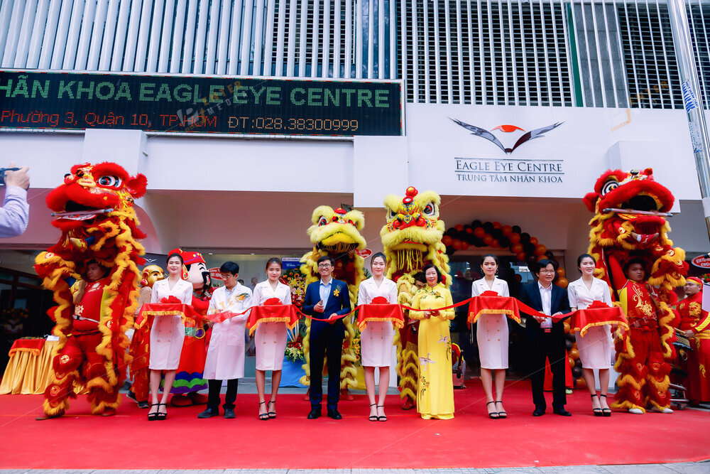 enter-media-chup-anh-su-kien-khai-truong-trung-tam-nhan-khoa-eagle-eye-centre-vietnam-017