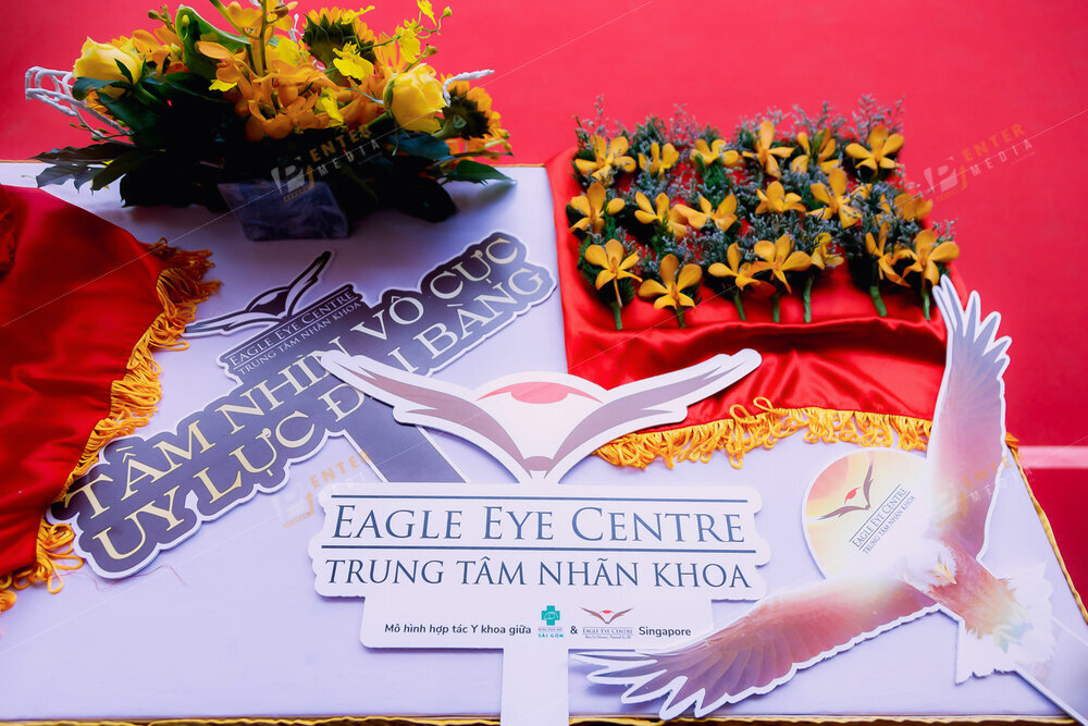 enter-media-chup-anh-su-kien-khai-truong-trung-tam-nhan-khoa-eagle-eye-centre-vietnam-025