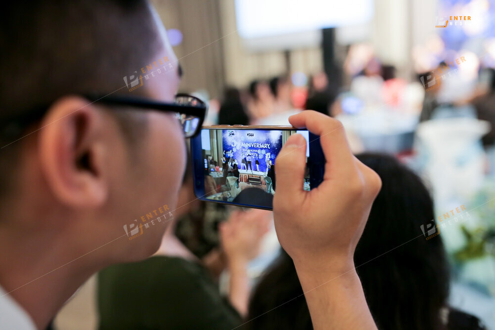 enter-media-chup-anh-su-kien-ky-niem-thanh-lap-cong-ty-kddi-043