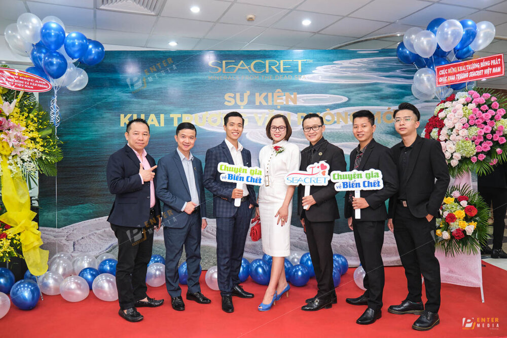 enter-media-chup-anh-su-kien-quay-phim-su-kien-grand-opening-cho-cong-ty-seacret-005