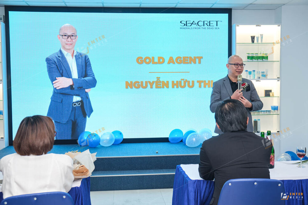 enter-media-chup-anh-su-kien-quay-phim-su-kien-grand-opening-cho-cong-ty-seacret-036