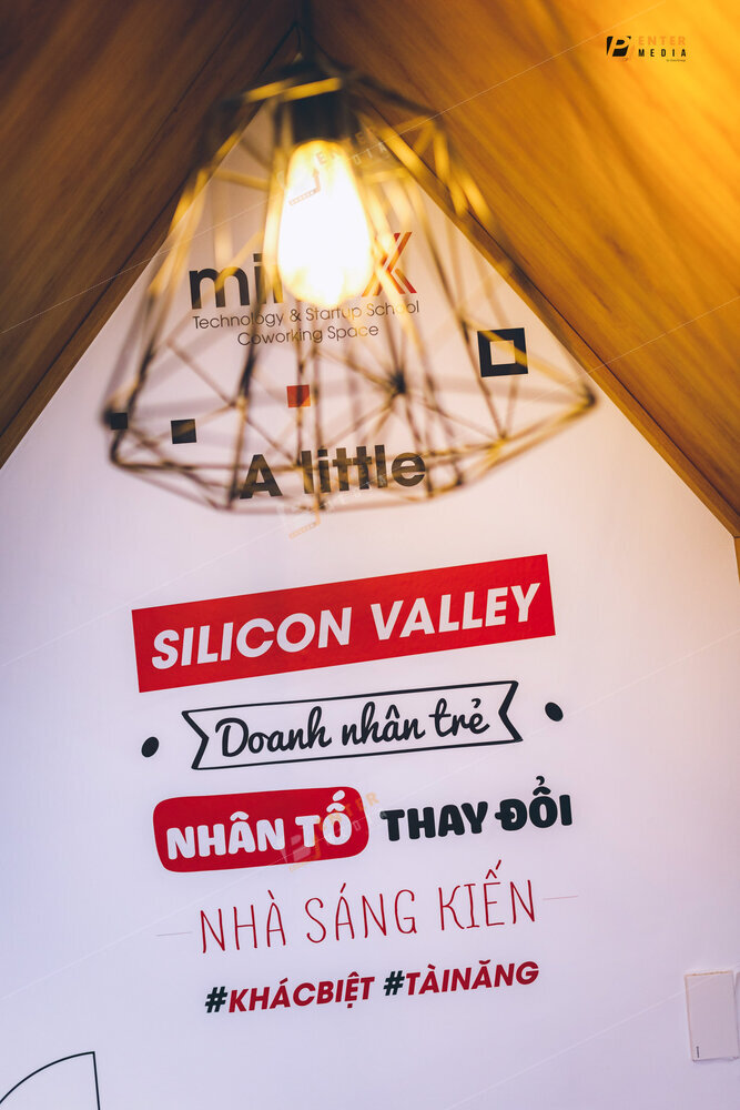 enter-media-chup-anh-su-kien-ra-mat-sach-cho-nha-xuat-ban-du-but-005