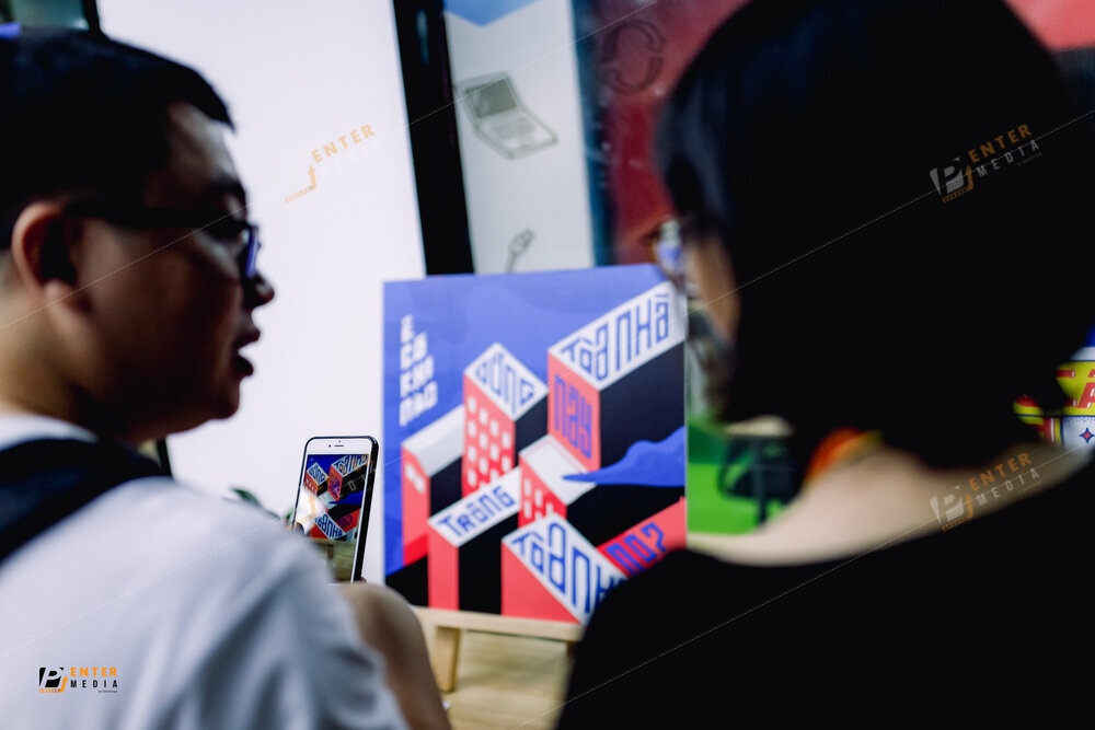 enter-media-chup-anh-su-kien-ra-mat-sach-cho-nha-xuat-ban-du-but-021