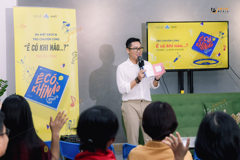 enter-media-chup-anh-su-kien-ra-mat-sach-cho-nha-xuat-ban-du-but-032