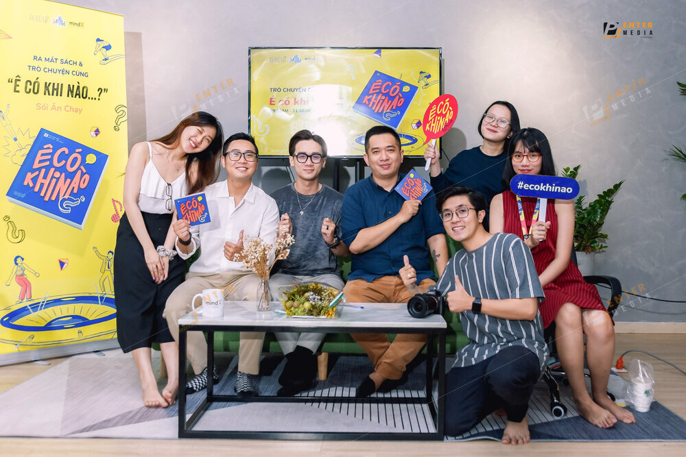 enter-media-chup-anh-su-kien-ra-mat-sach-cho-nha-xuat-ban-du-but-069