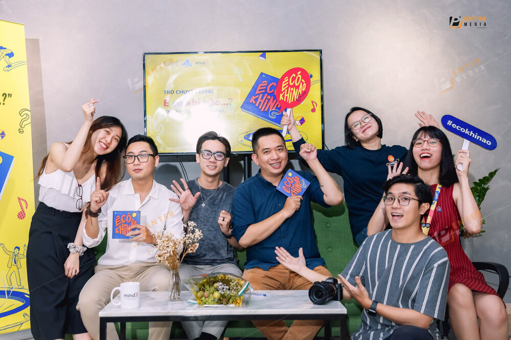 enter-media-chup-anh-su-kien-ra-mat-sach-cho-nha-xuat-ban-du-but-070