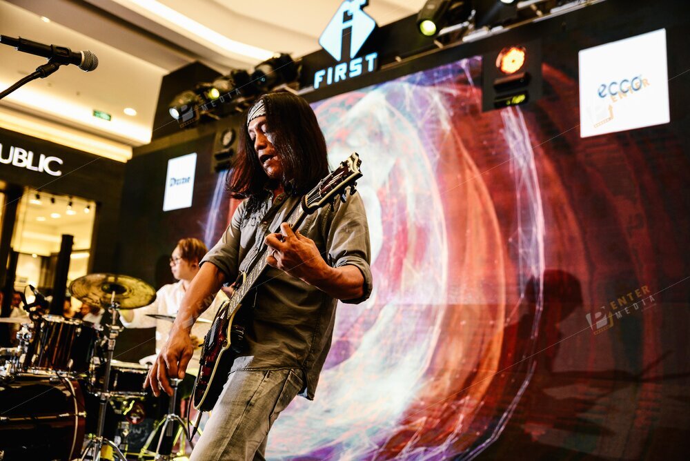 enter-media-chup-anh-su-kien-trinh-dien-ban-nhac-an-nam-band-tai-landmark81-022