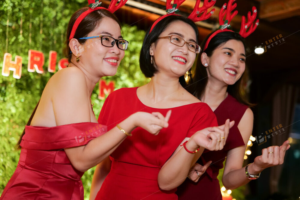 enter-media-chup-anh-su-kien-year-end-party-cho-manulife-007