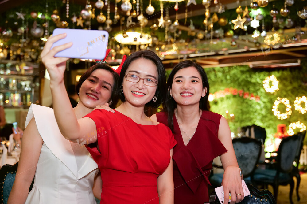 enter-media-chup-anh-su-kien-year-end-party-cho-manulife-014