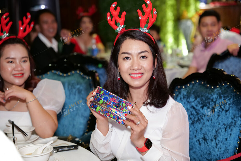 enter-media-chup-anh-su-kien-year-end-party-cho-manulife-031