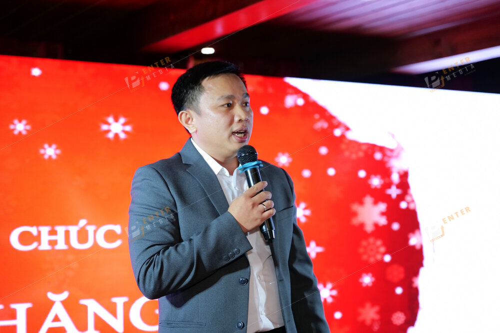 enter-media-chup-anh-su-kien-year-end-party-cho-manulife-039