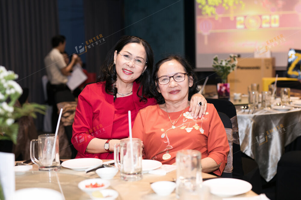 enter-media-chup-anh-tiec-tat-nien-cho-cong-ty-landscape-013